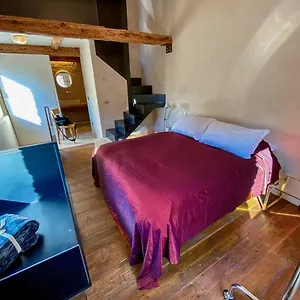 *** Bed & Breakfast Via Paradiso 32 Italia